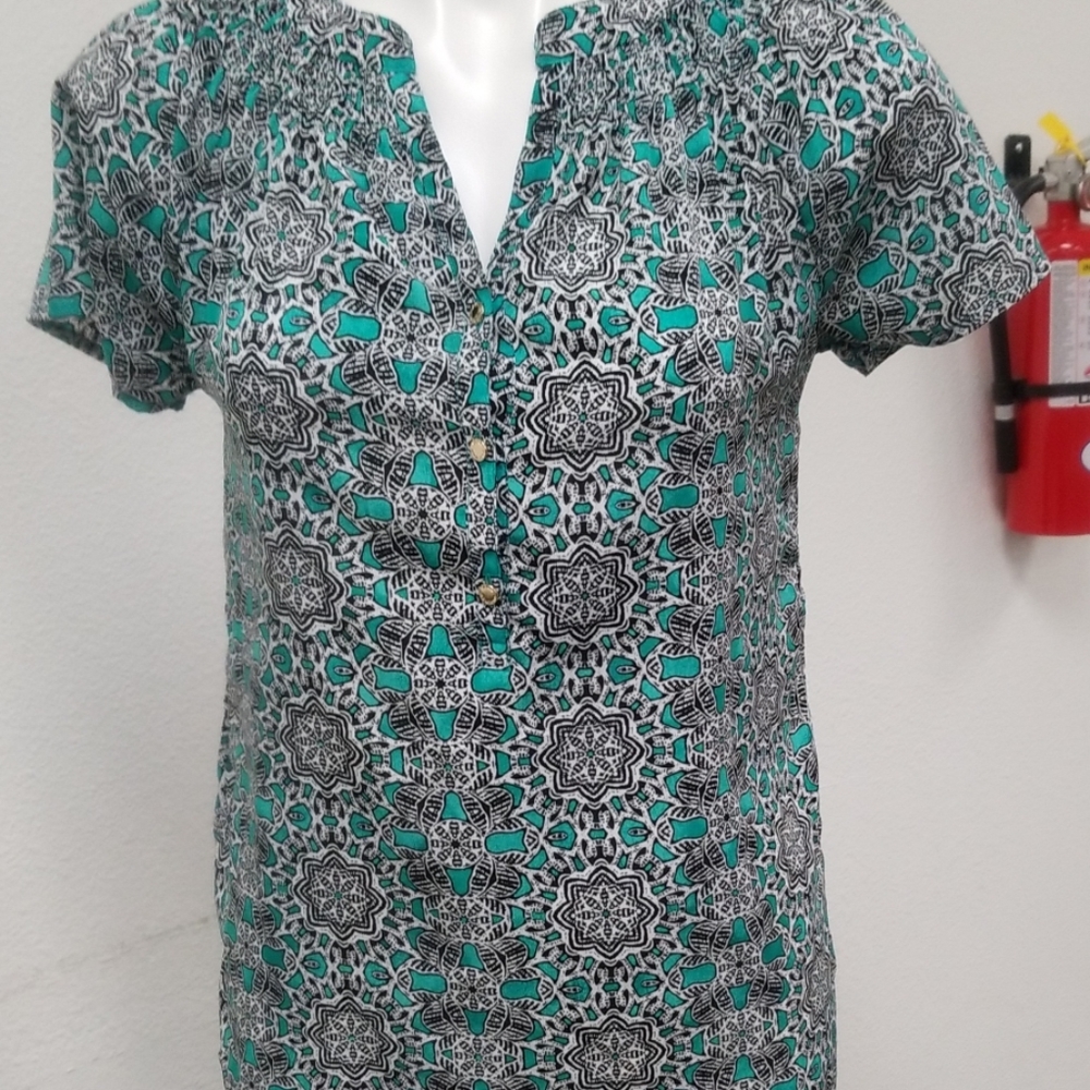 Dana buchman small top greens